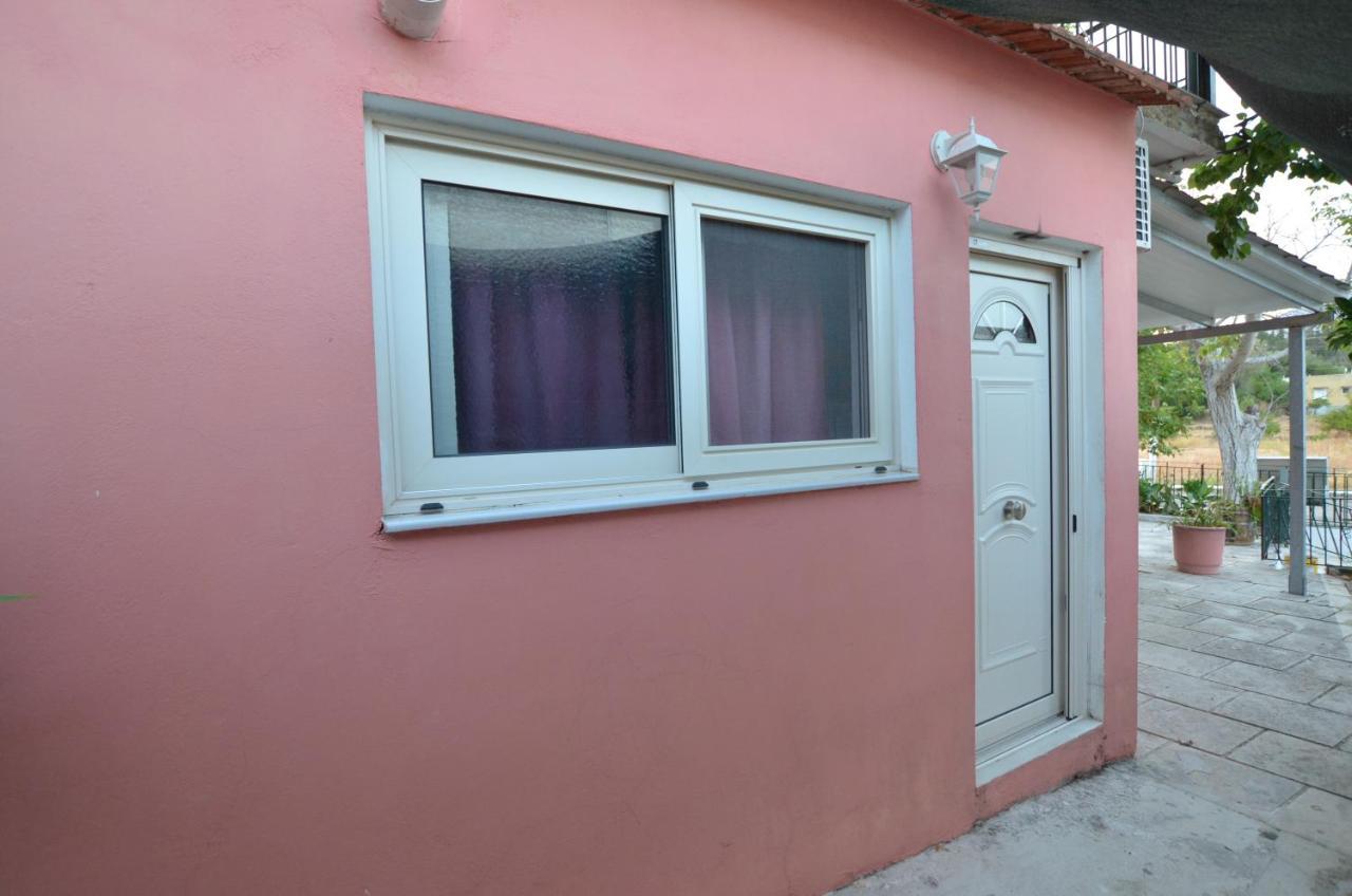 Domenica House Apartment Kondaraina Ngoại thất bức ảnh