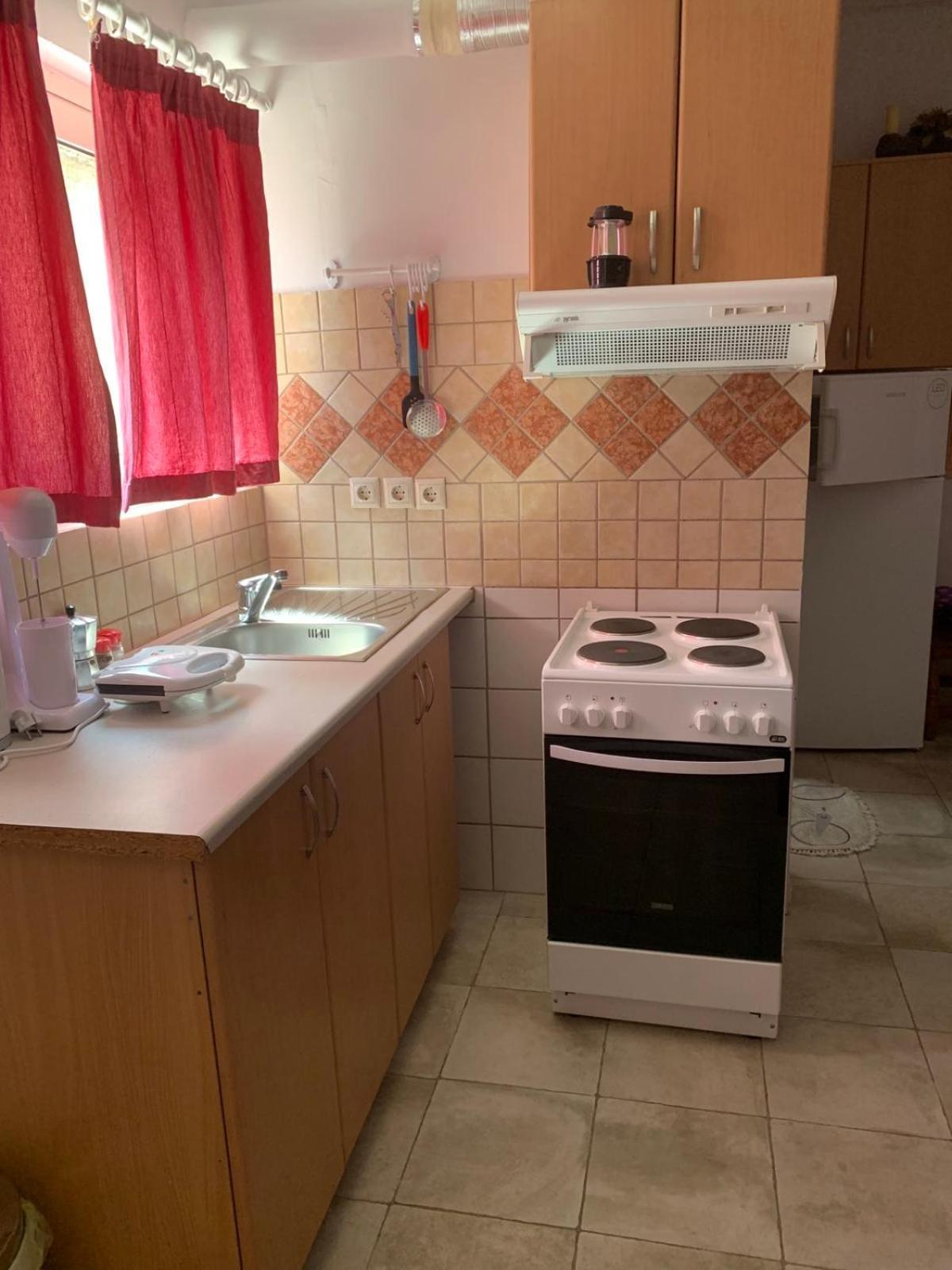 Domenica House Apartment Kondaraina Ngoại thất bức ảnh